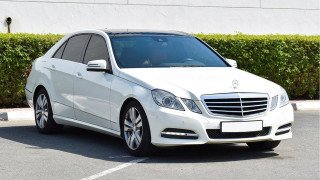 GCC 2012 Mercedes Benz E300, full option