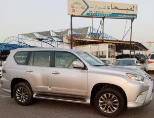 Lexus GX 460 V8 4.6L Full Option Model 2014