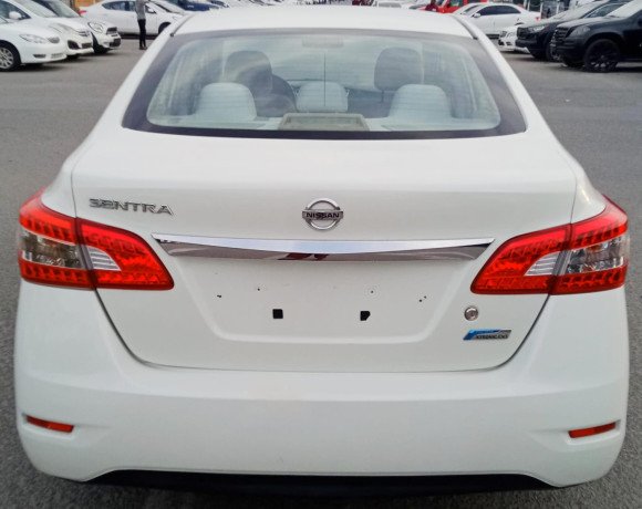 nissan-sentra-v4-18l-model-2014-big-2