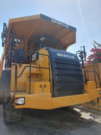 caterpillar-772-weight-32-ton-big-2