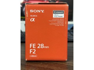 Sony 28mm f/2 Lens - Like new