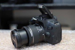 Canon camera 800d