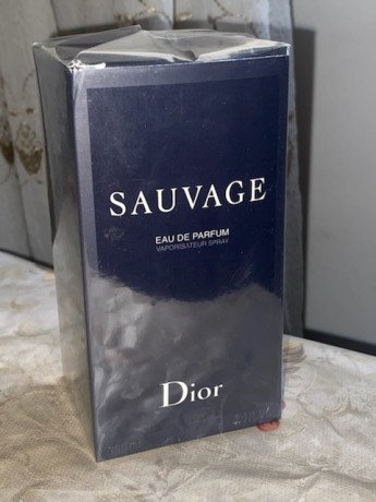sauvage-eau-de-parfum-100ml-big-1