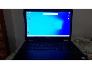 Laptop Dell 5570
